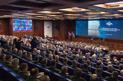 Slusar in Minoboroni