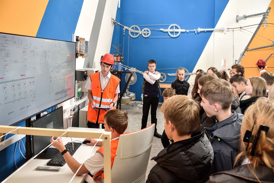 c6c065b573be8bc4e70a56116e7a5d29 1600 1068 cropped