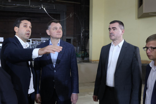 Slusar and Culur palace