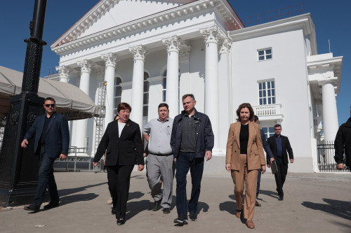 Slusar and Dom kultury