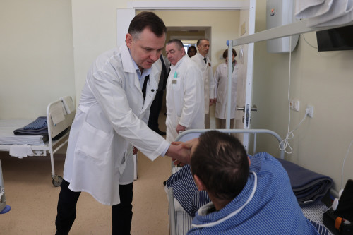 Slusar in hospital