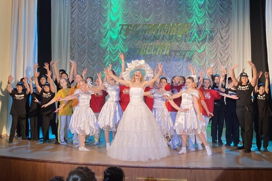 teatralnaya vesna